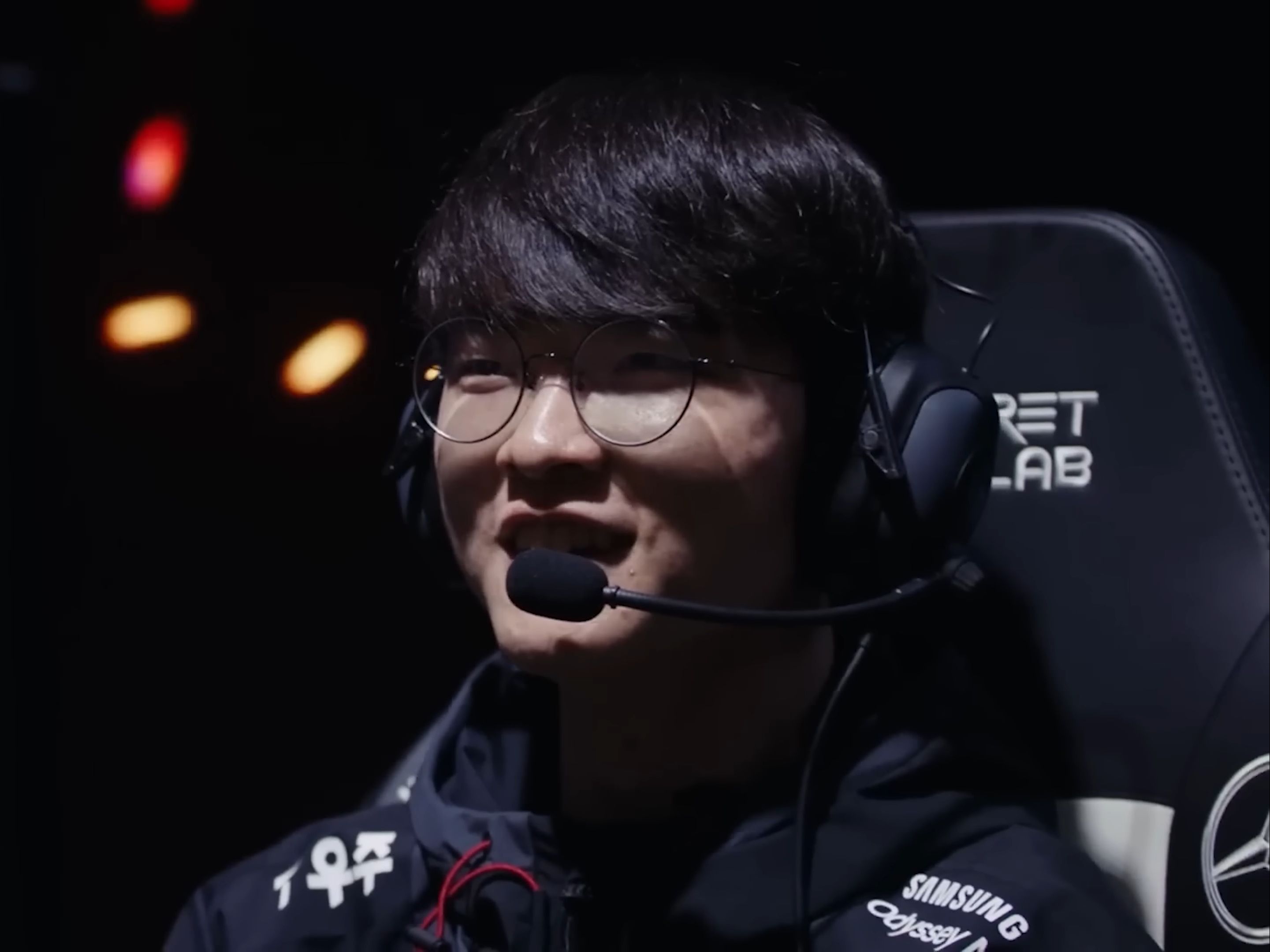 扑克和运气游戏的区别（扑克与运气型游戏的不同之处）