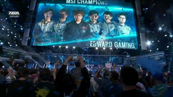 【战报】2021KPL春季赛常规赛第二轮W3D1，重庆QGhappy 3-2 VG