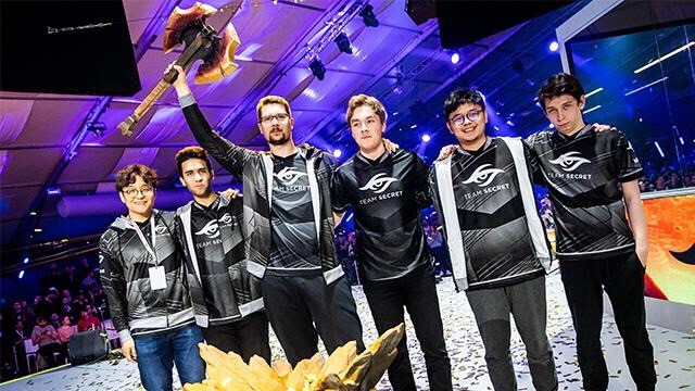 VINI ： “我们没有因为表现原因换掉HEN1，他是个猛兽”